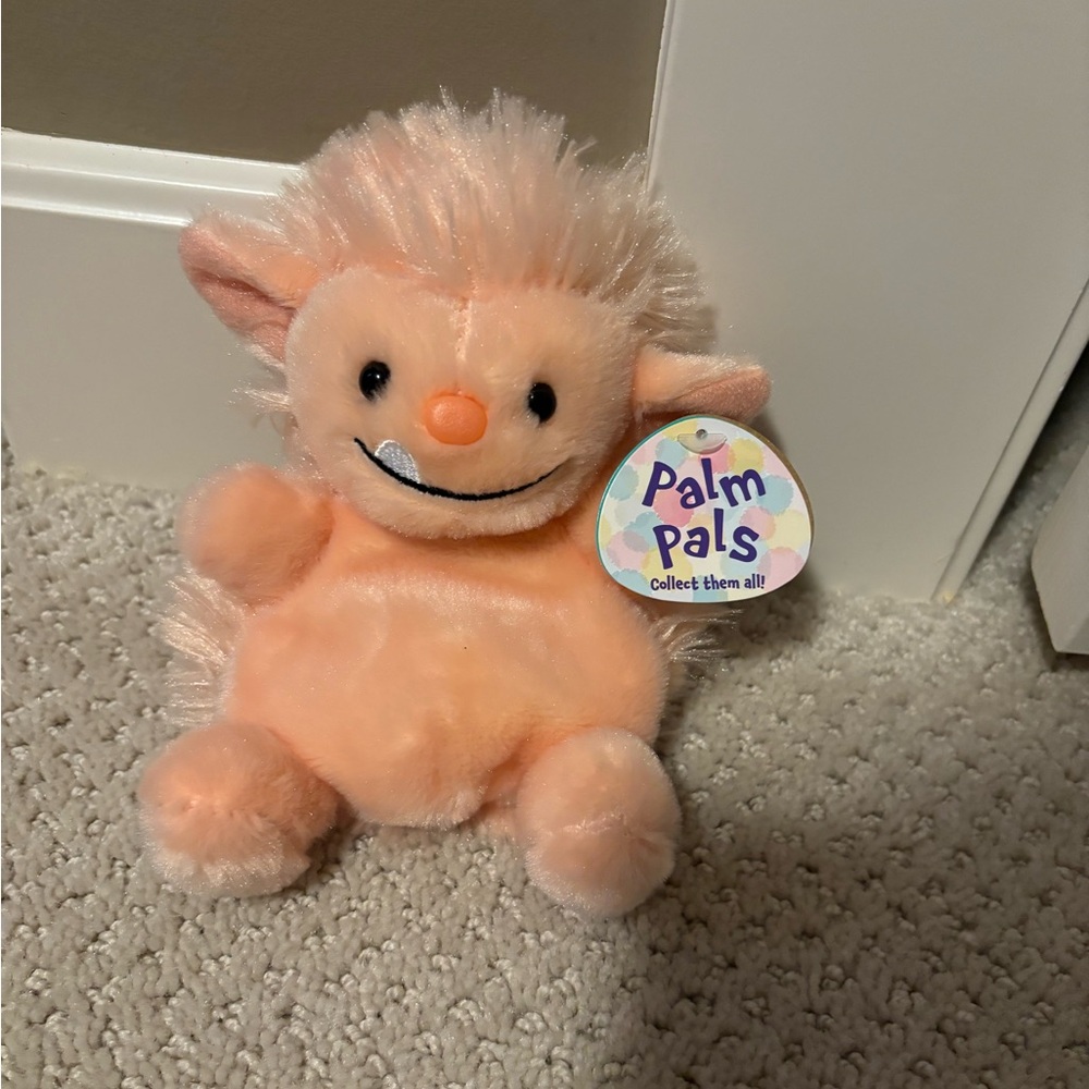 Pink troll ogre palm pals Bnwt